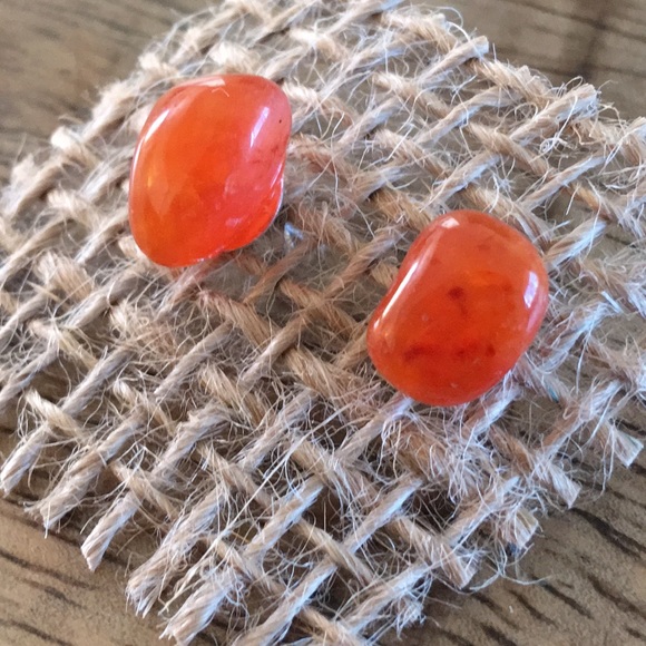 Carnelian Agate - Stud Earrings - Picture 3 of 4